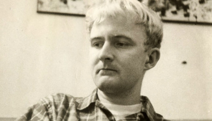 داستان «اتوبوس پیر» از ریچارد براتیگان